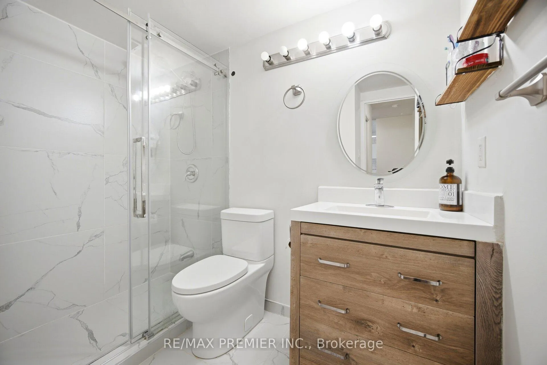 Photo 32 of Unit 701, 1 Four Winds Drive, North York, York University Heights — HOMEH