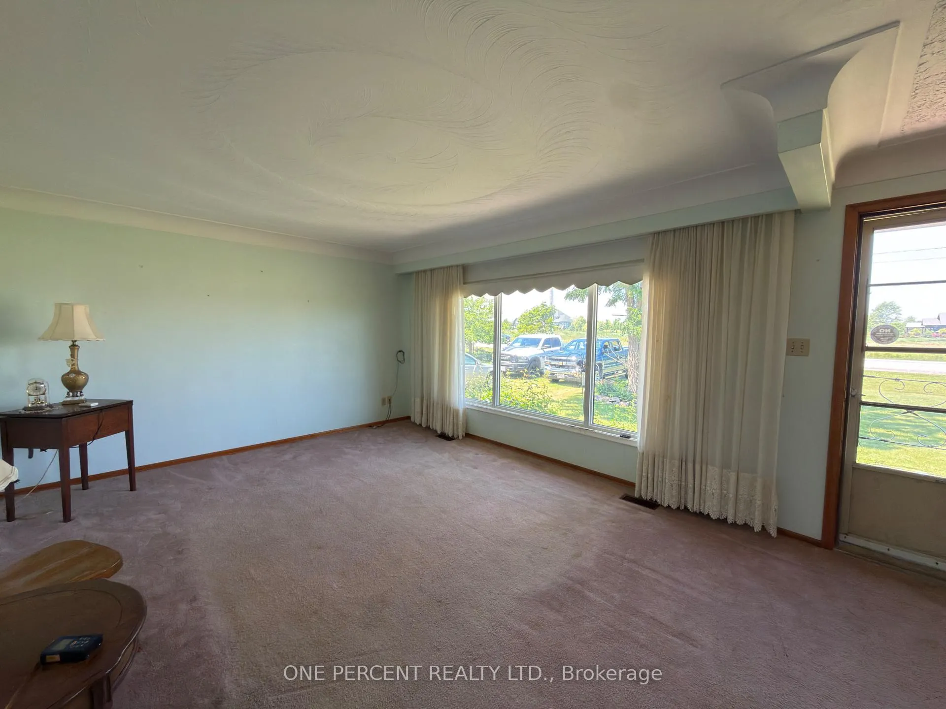 Photo 8 of 207 Mountain Road, Grimsby, Grimsby Escarpment — HOMEH