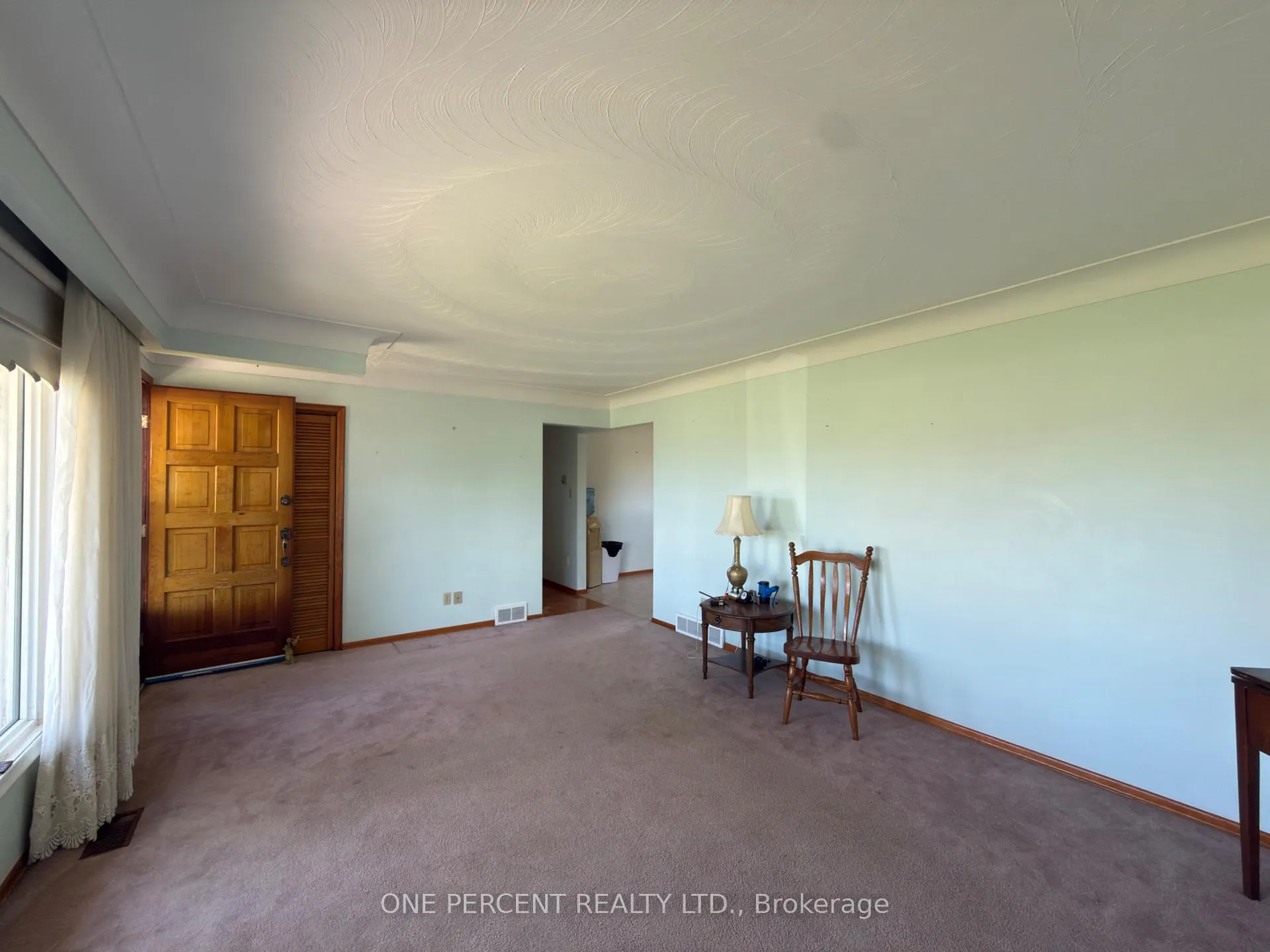 Photo 11 of 207 Mountain Road, Grimsby, Grimsby Escarpment — HOMEH