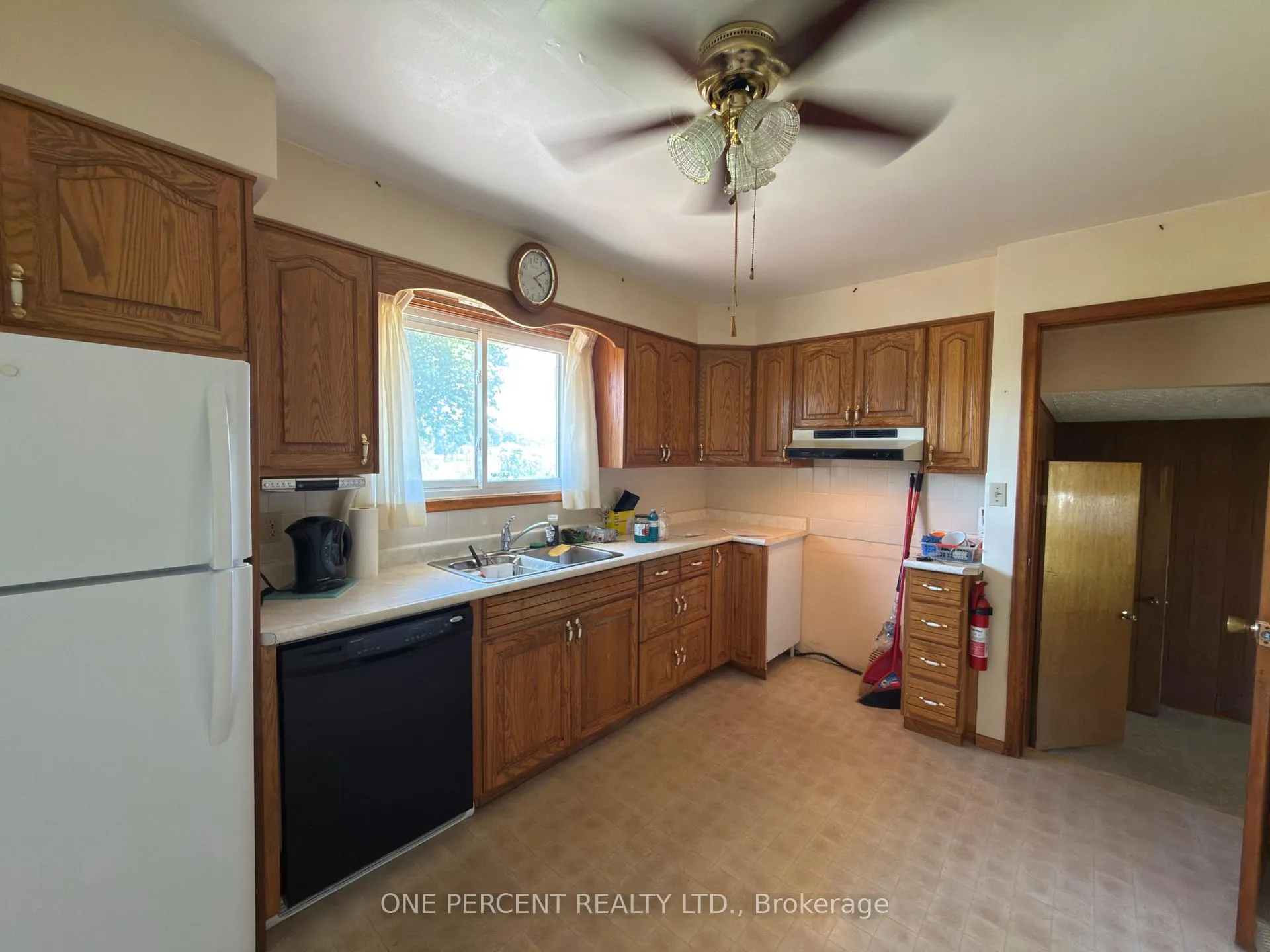 Photo 25 of 207 Mountain Road, Grimsby, Grimsby Escarpment — HOMEH