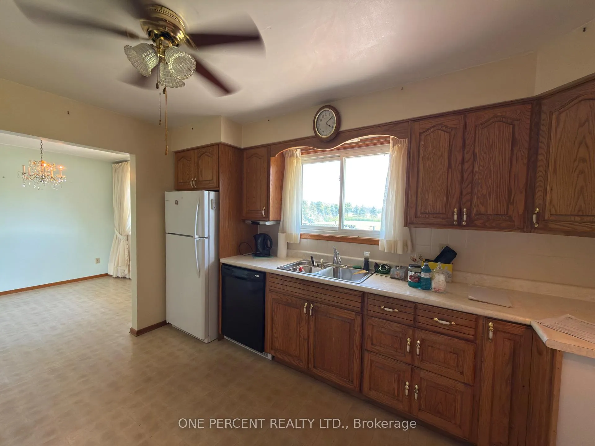 Photo 26 of 207 Mountain Road, Grimsby, Grimsby Escarpment — HOMEH