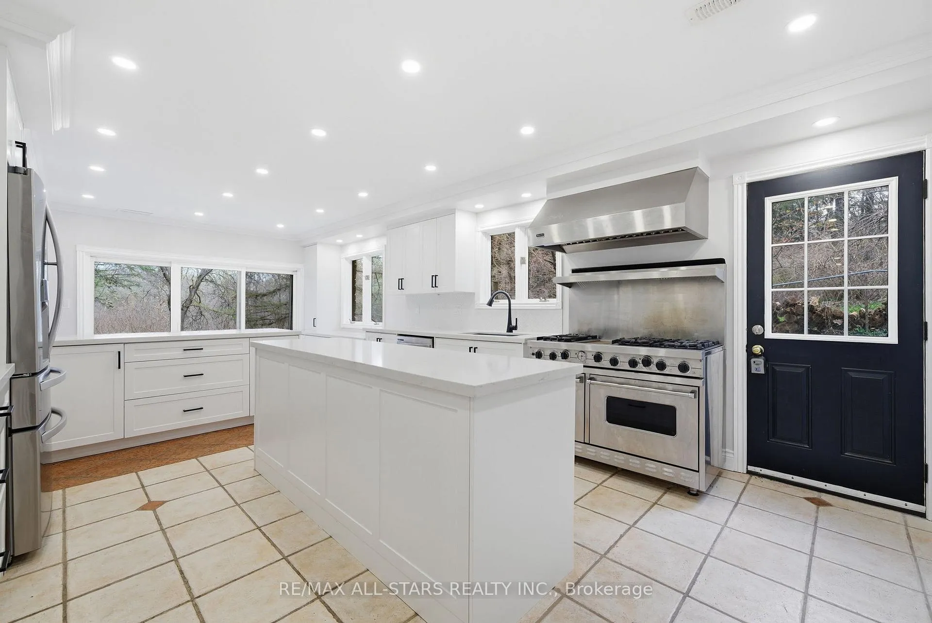 Photo 26 of 2580 Lakeridge Road, Uxbridge, Rural Uxbridge — HOMEH