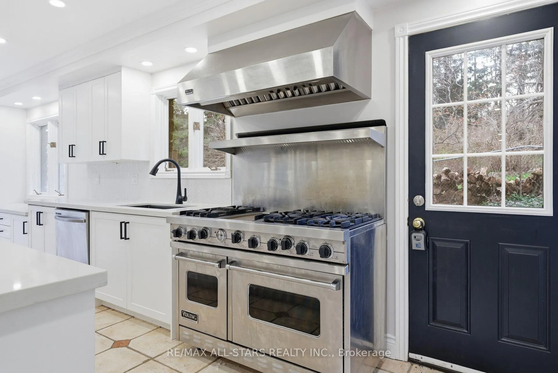 Photo 27 of 2580 Lakeridge Road, Uxbridge, Rural Uxbridge — HOMEH