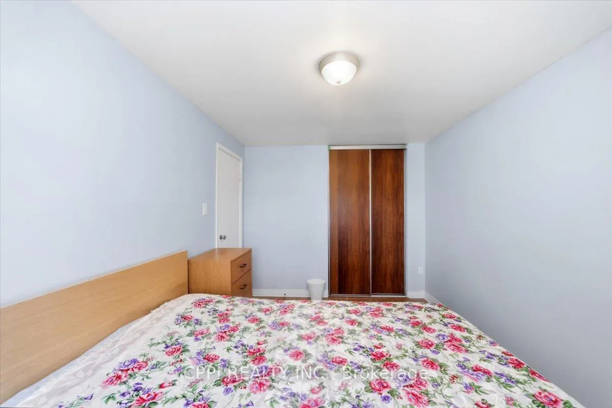Photo 28 of Unit 14, 2 Davisbrook Boulevard, Scarborough, Tam O'Shanter-Sullivan — HOMEH