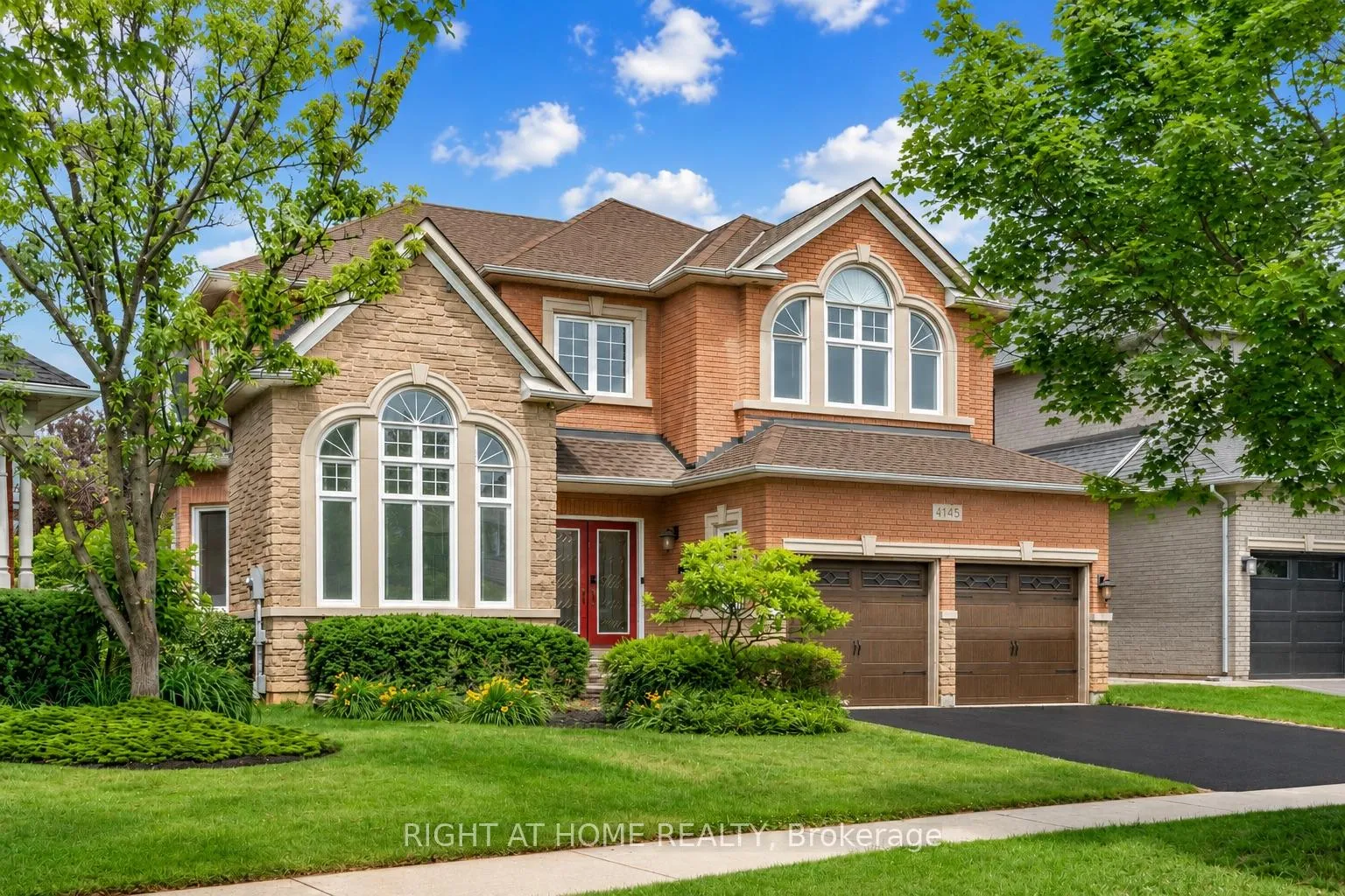 Photo of 4145 Bonavista Crescent