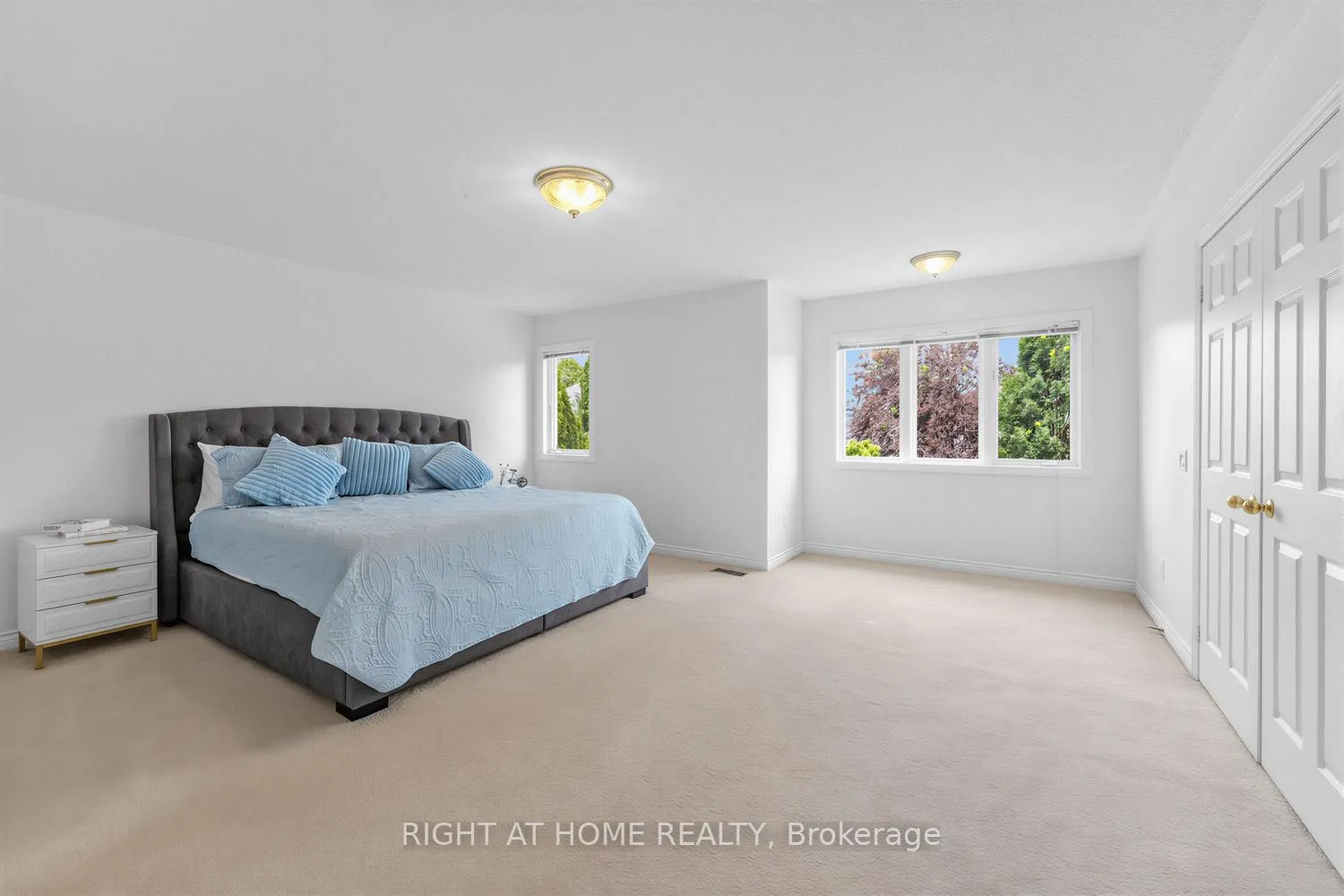 Photo 24 of 4145 Bonavista Crescent, Burlington, Rose — HOMEH