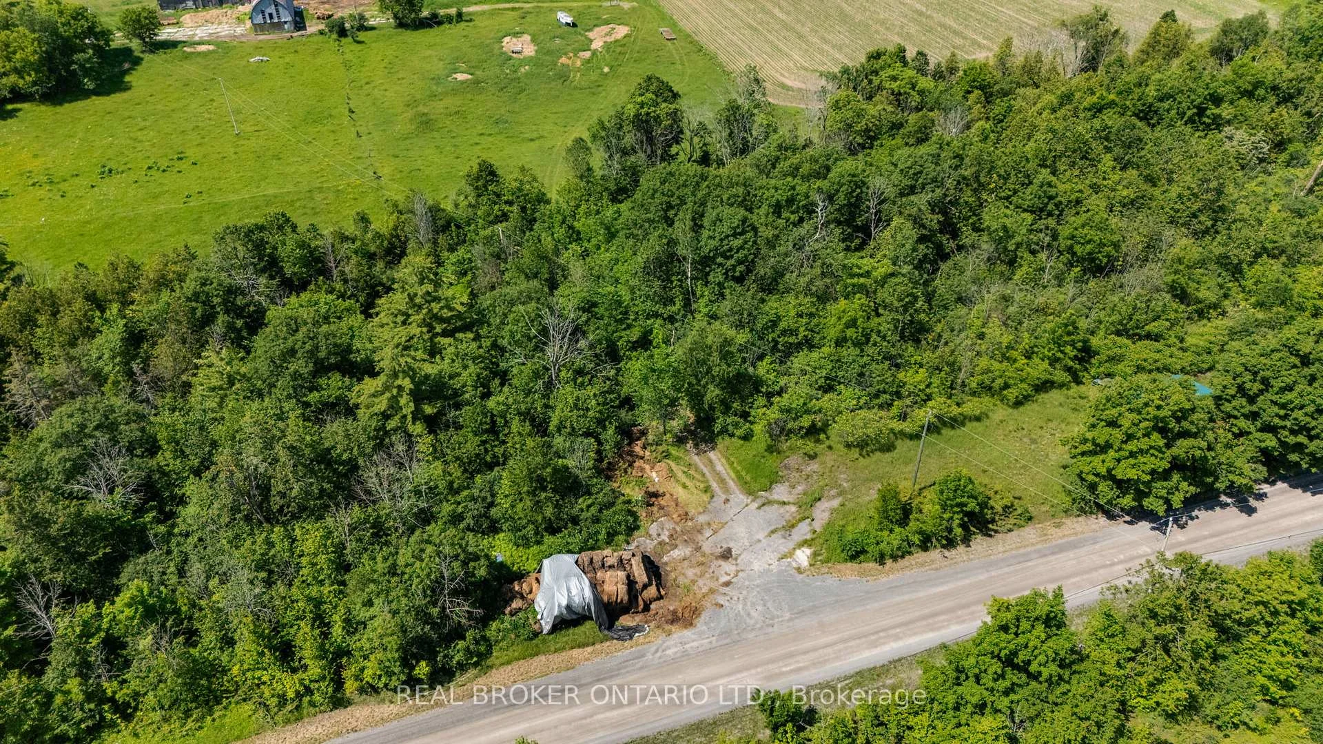 Photo 6 of 4983 Stonecrest Road, Ottawa, Fitzroy — HOMEH