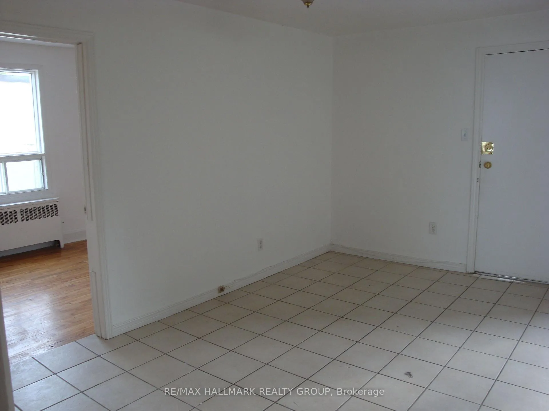 Photo 7 of 142 Ste Cecile Street, Ottawa, Vanier — HOMEH
