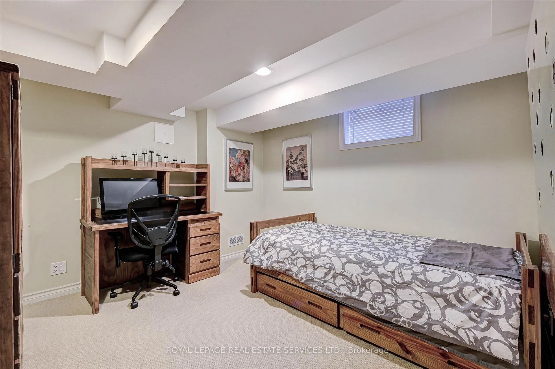Photo 21 of 884 Royal York Road, Etobicoke, Stonegate-Queensway — HOMEH
