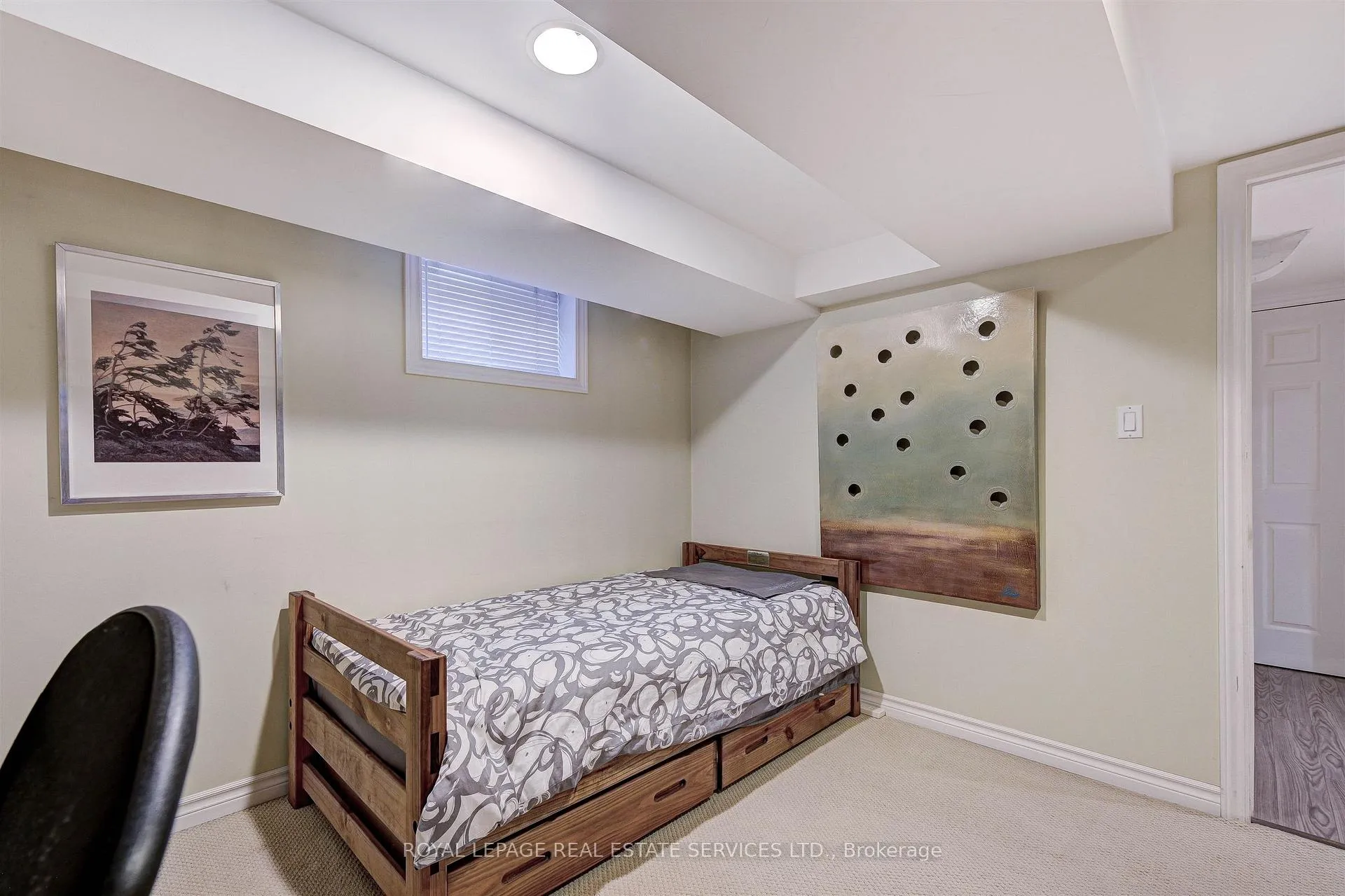 Photo 22 of 884 Royal York Road, Etobicoke, Stonegate-Queensway — HOMEH