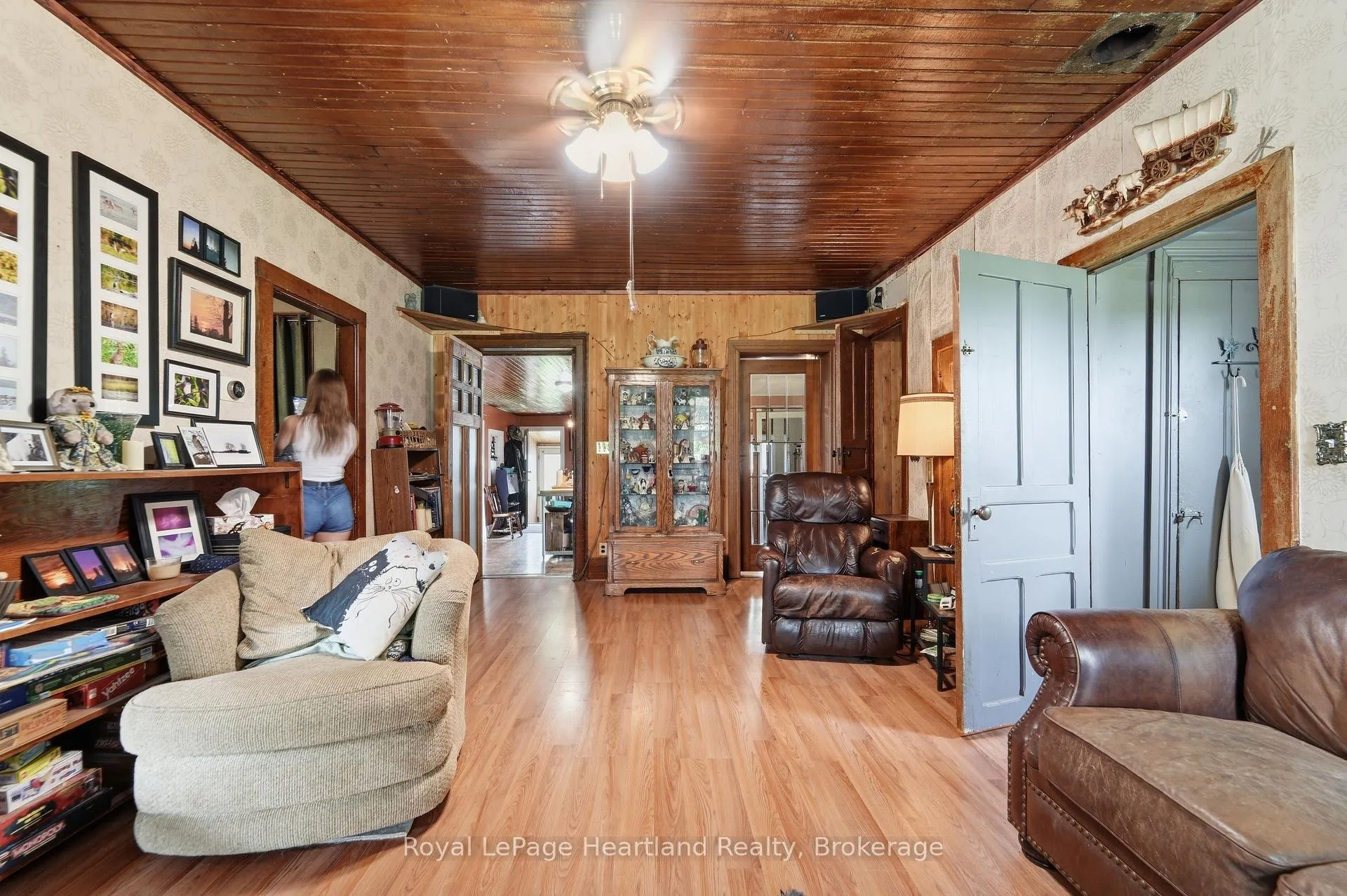 Photo 32 of 43882 Winthrop Road, Huron East, McKillop — HOMEH
