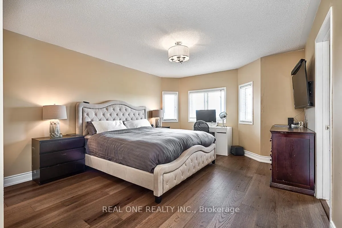 Photo 13 of 5881 Blue Spruce Avenue, Burlington, Orchard — HOMEH