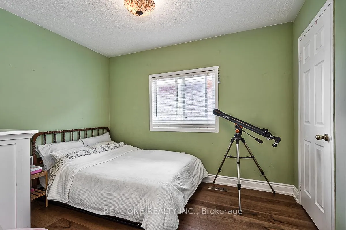 Photo 19 of 5881 Blue Spruce Avenue, Burlington, Orchard — HOMEH