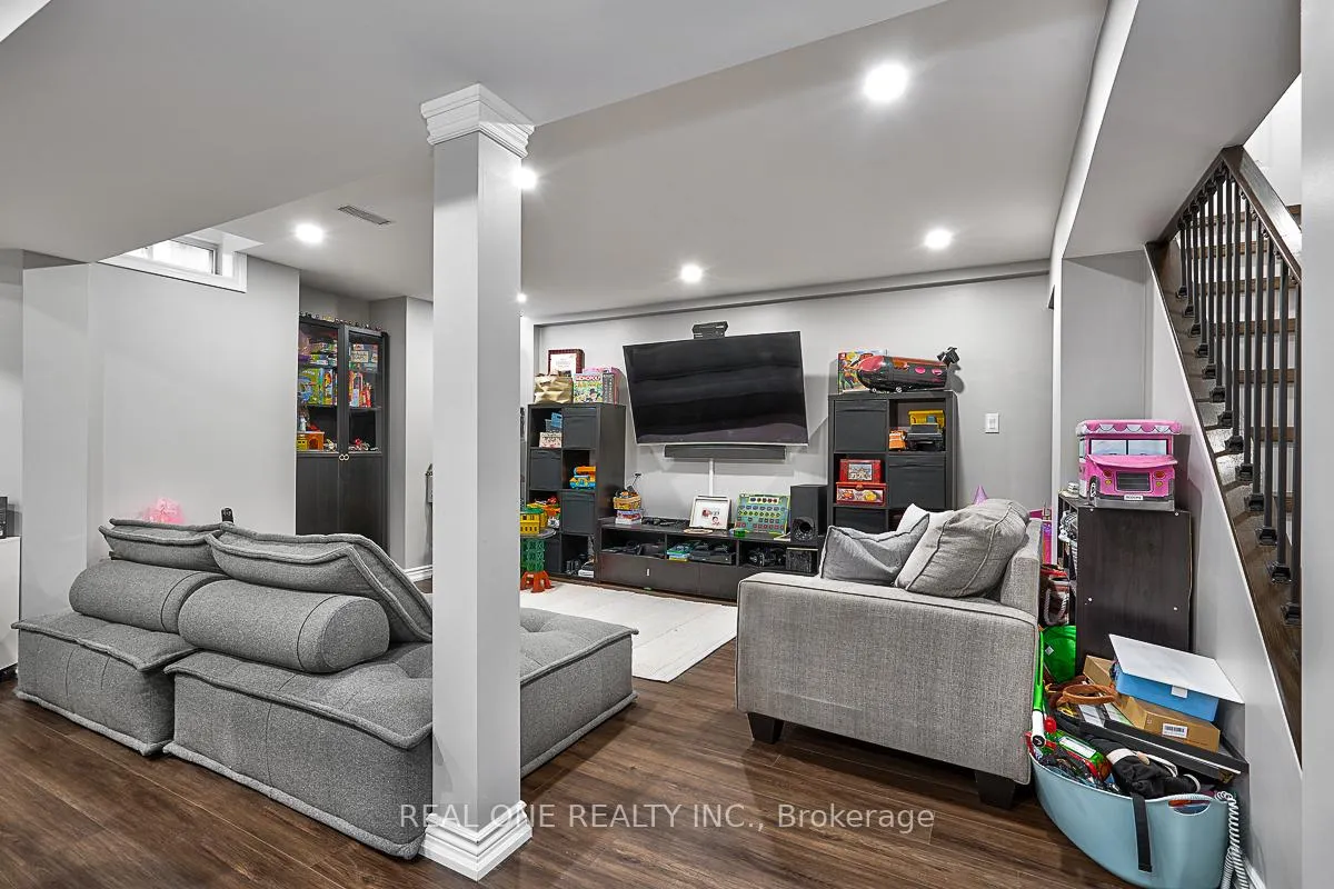 Photo 23 of 5881 Blue Spruce Avenue, Burlington, Orchard — HOMEH
