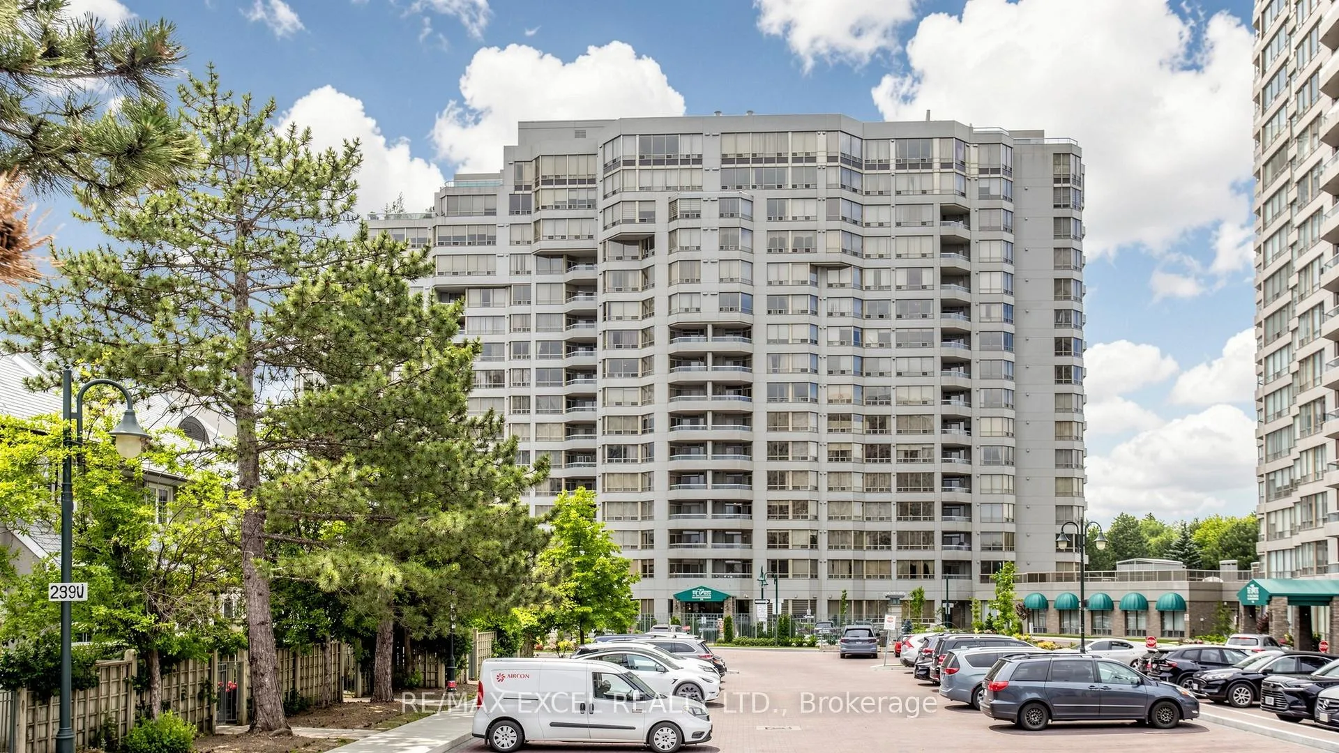 Front of Unit 1526, 138 Bonis Avenue