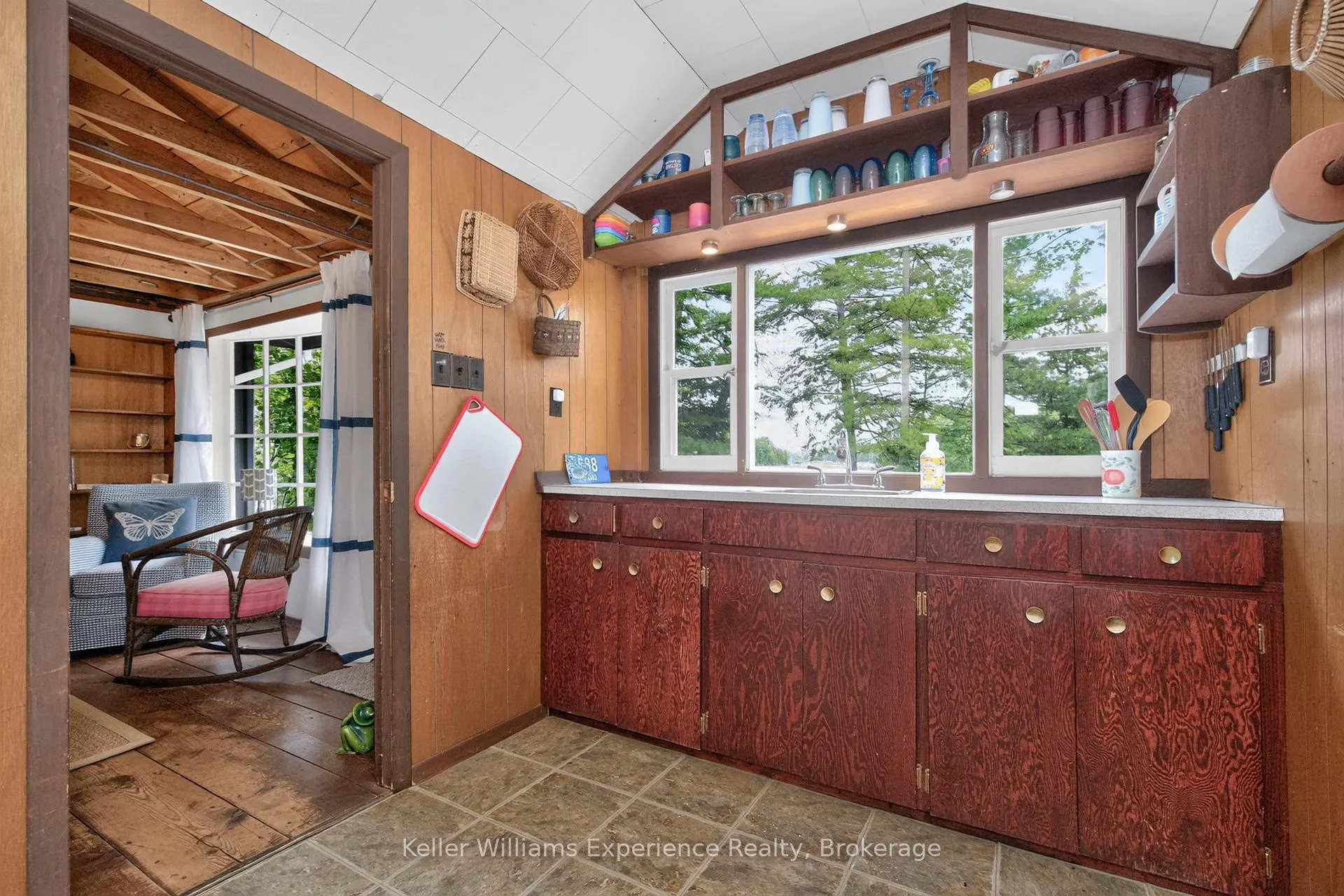 Photo 11 of 588 Island 1040, Georgian Bay, Baxter — HOMEH