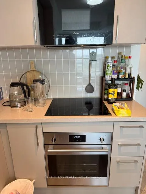 Photo 8 of Unit 709, 38 Andre De Grasse Street, Markham, Unionville — HOMEH