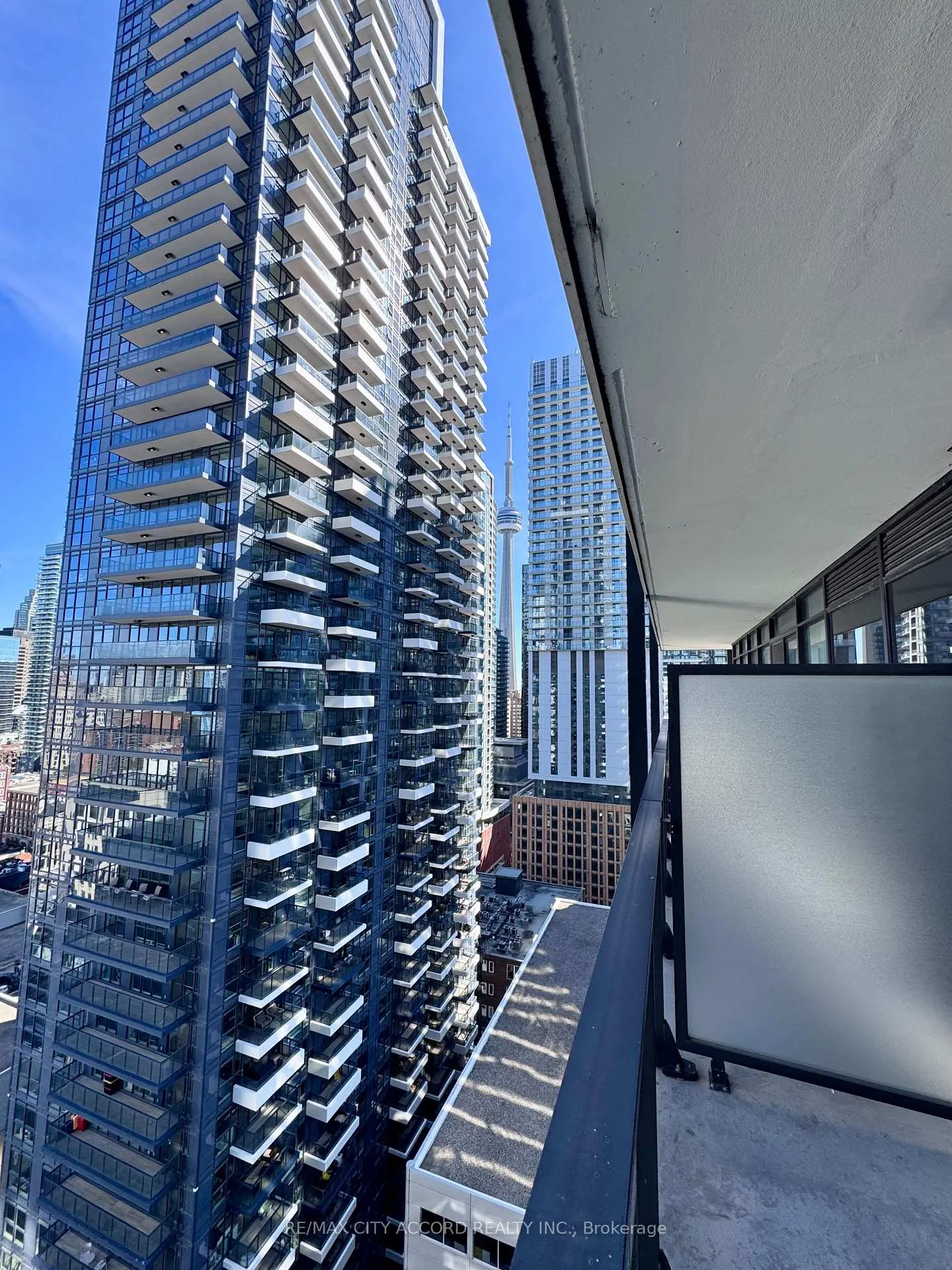 Photo 14 of Unit 1908, 125 Peter Street, Toronto, Waterfront Communities — HOMEH