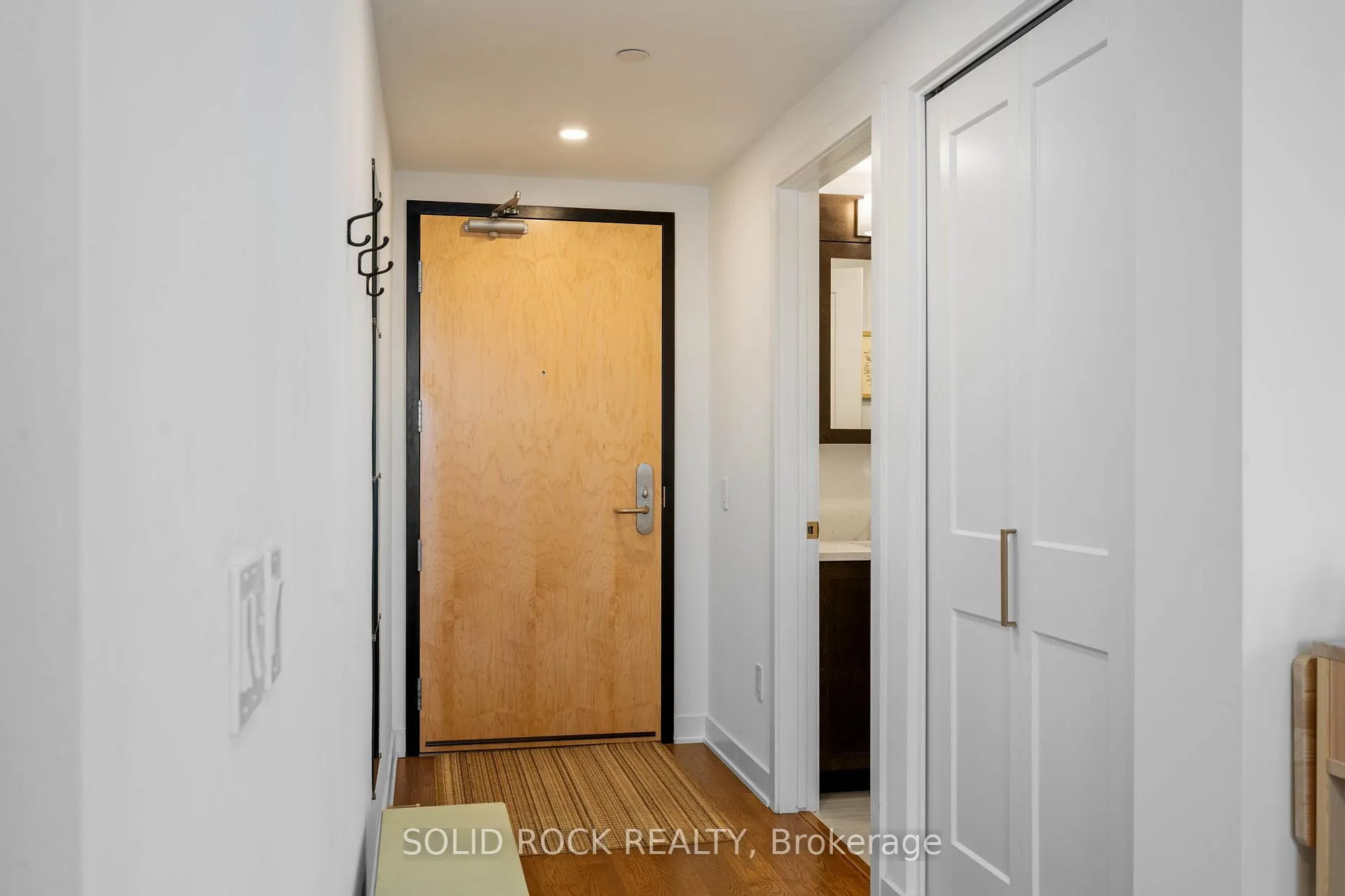Photo 8 of Unit 1707, 340 Queen Street, Ottawa, Ottawa Centre — HOMEH