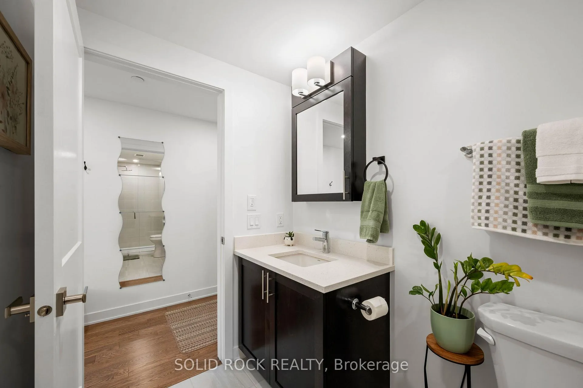 Photo 12 of Unit 1707, 340 Queen Street, Ottawa, Ottawa Centre — HOMEH