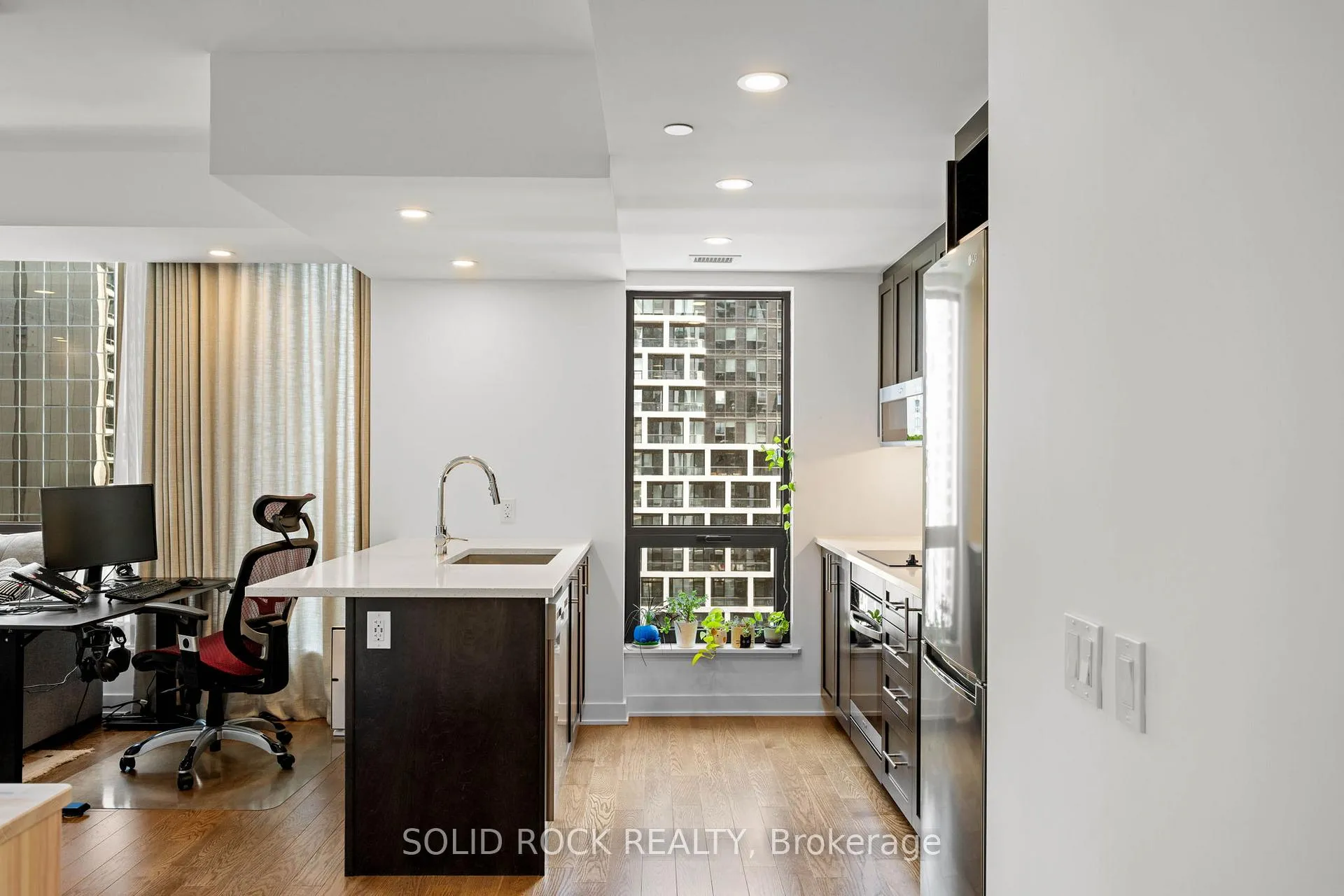 Photo 15 of Unit 1707, 340 Queen Street, Ottawa, Ottawa Centre — HOMEH