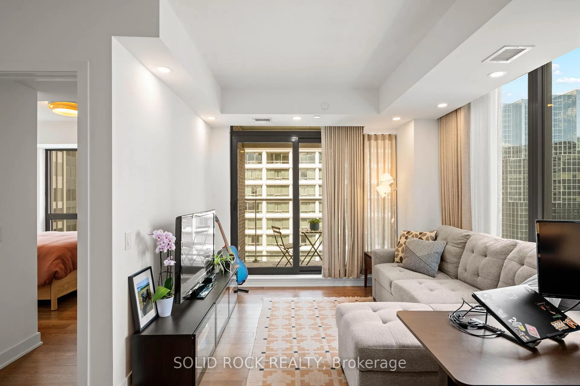 Photo 21 of Unit 1707, 340 Queen Street, Ottawa, Ottawa Centre — HOMEH