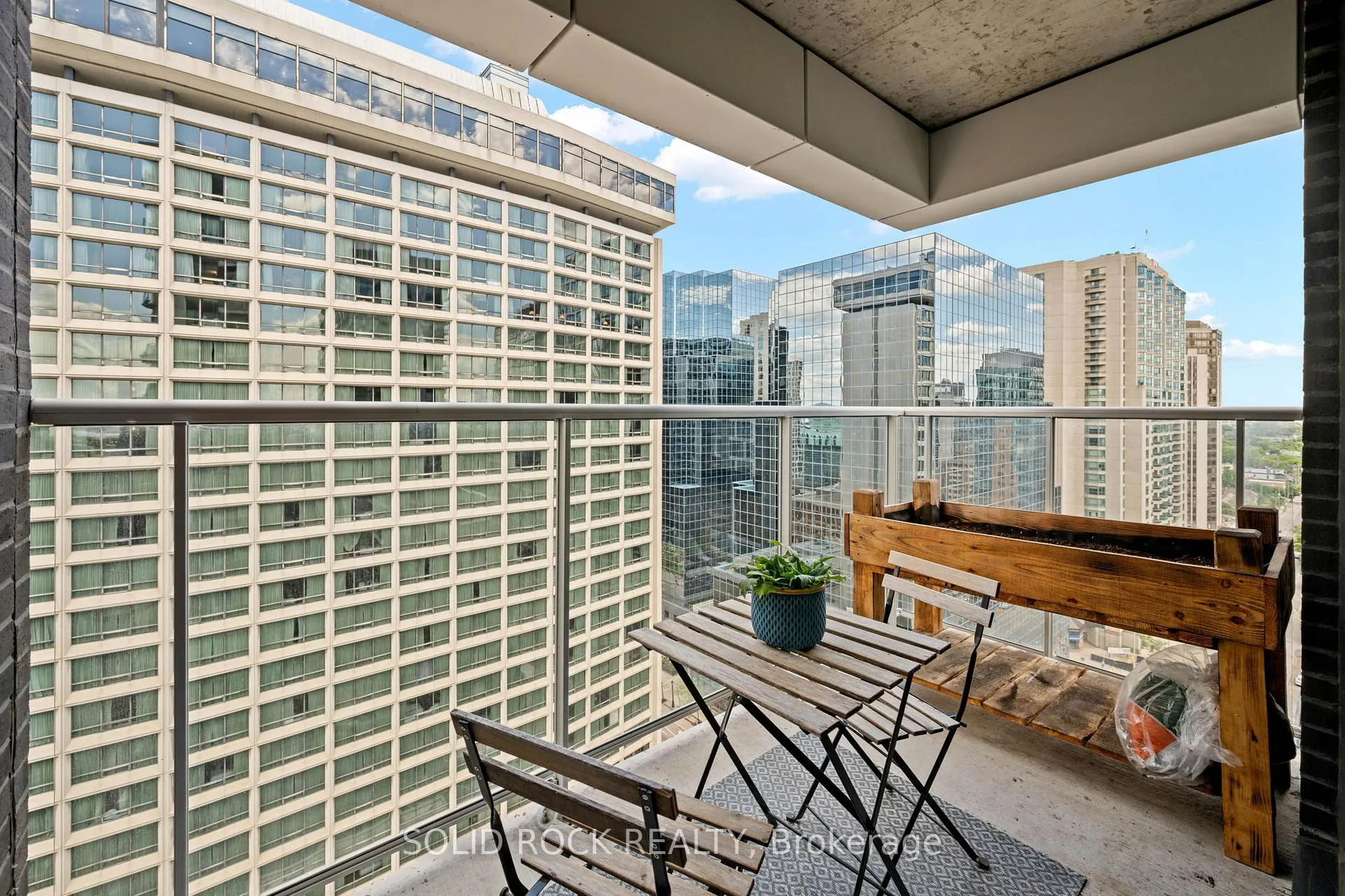 Photo 27 of Unit 1707, 340 Queen Street, Ottawa, Ottawa Centre — HOMEH