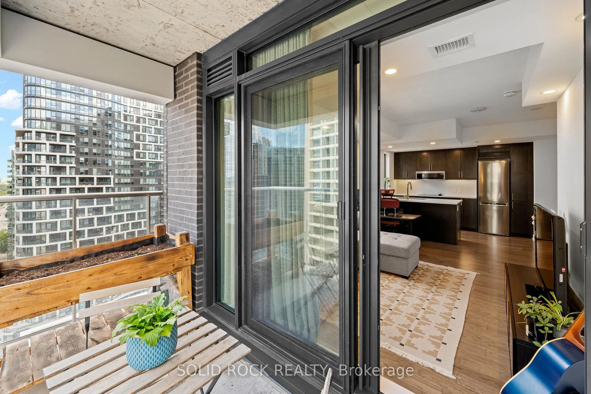 Photo 28 of Unit 1707, 340 Queen Street, Ottawa, Ottawa Centre — HOMEH