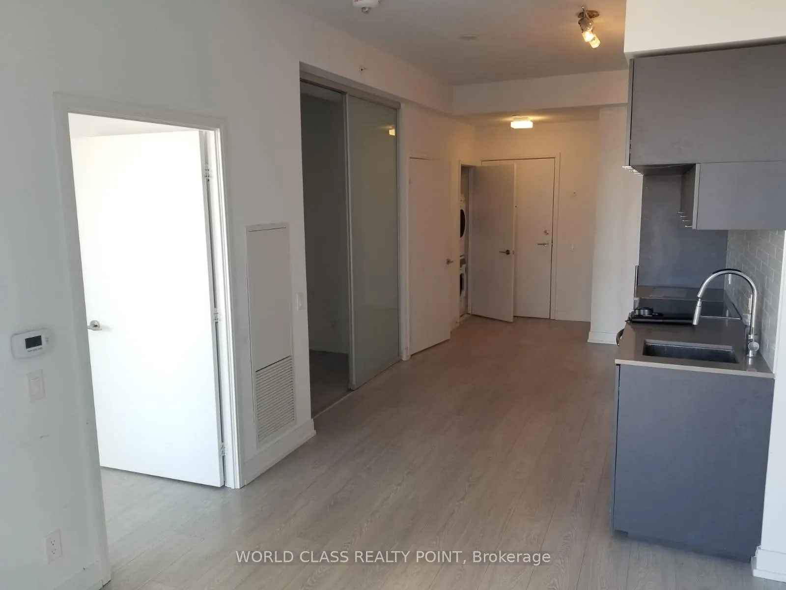 Photo 9 of Unit 4702, 181 Dundas Street E, Toronto, Church-Yonge Corridor — HOMEH