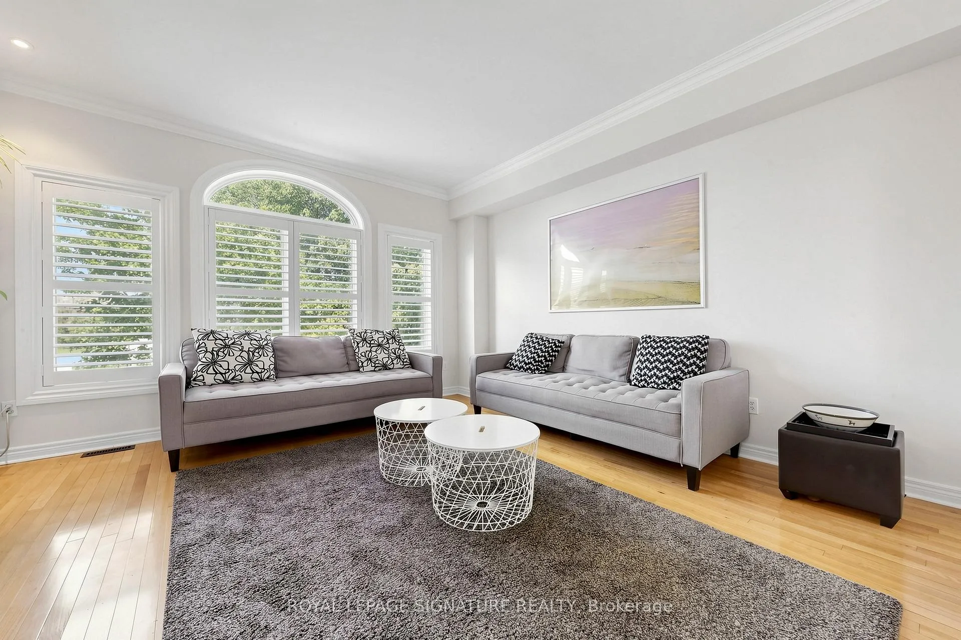 Photo 4 of 55 San Remo Terrace, Etobicoke, Mimico — HOMEH