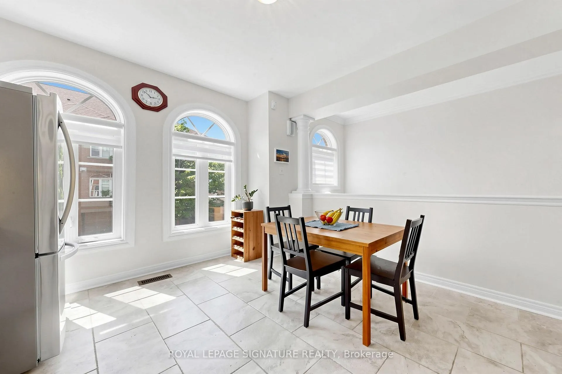Photo 15 of 55 San Remo Terrace, Etobicoke, Mimico — HOMEH