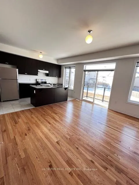 Photo 2 of 36 Steamboat Way, Whitby, Port Whitby — HOMEH