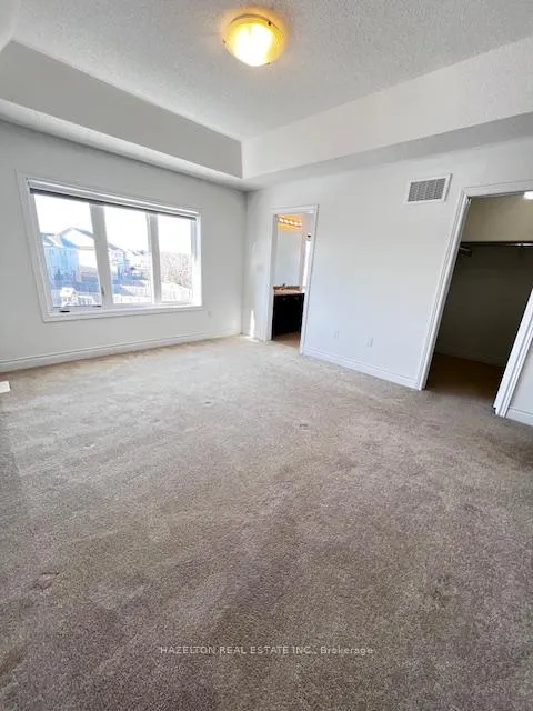 Photo 13 of 36 Steamboat Way, Whitby, Port Whitby — HOMEH
