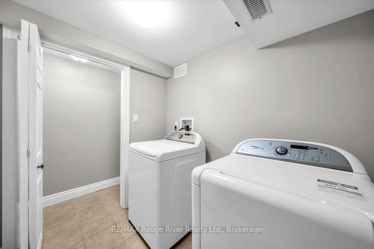 Photo 32 of 1441 Wecker Drive, Oshawa, Lakeview — HOMEH