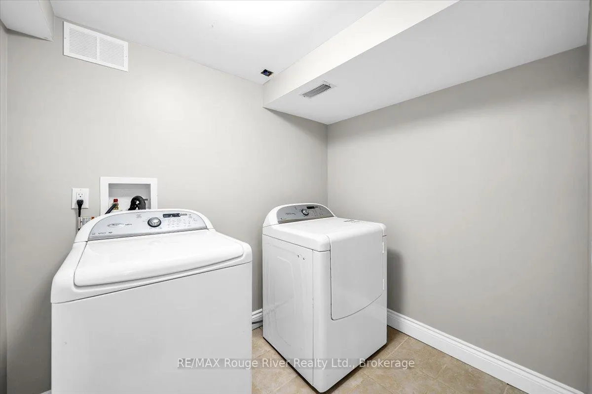 Photo 33 of 1441 Wecker Drive, Oshawa, Lakeview — HOMEH