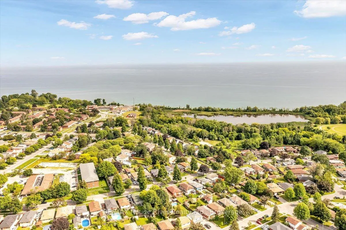 Photo 46 of 1441 Wecker Drive, Oshawa, Lakeview — HOMEH