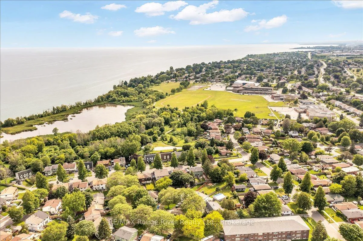 Photo 48 of 1441 Wecker Drive, Oshawa, Lakeview — HOMEH
