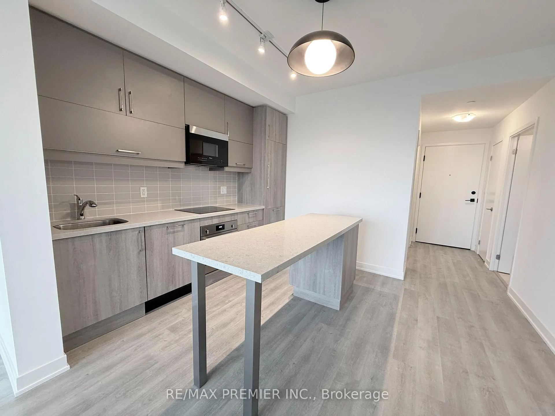 Photo 5 of Unit 1509, 292 Verdale Crossing, Markham, Unionville — HOMEH