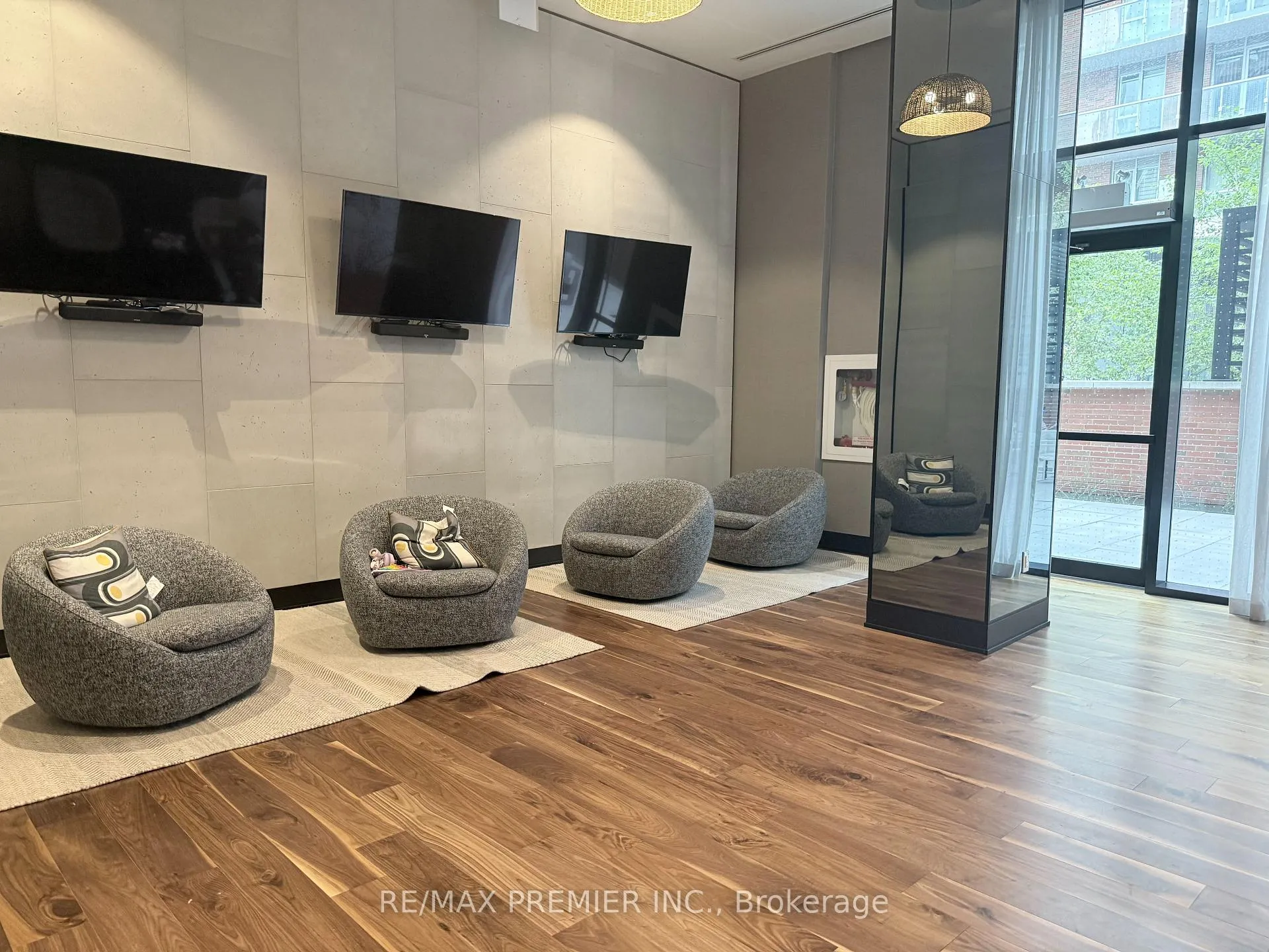 Photo 17 of Unit 1509, 292 Verdale Crossing, Markham, Unionville — HOMEH