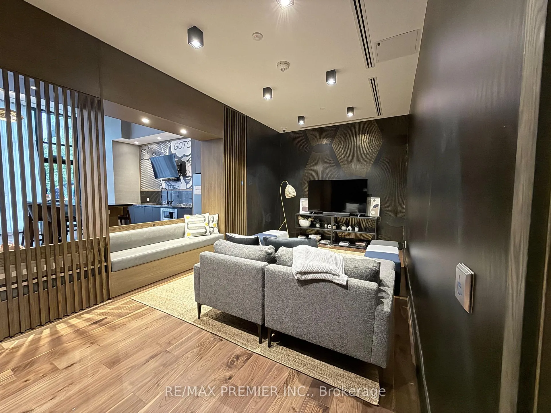 Photo 19 of Unit 1509, 292 Verdale Crossing, Markham, Unionville — HOMEH
