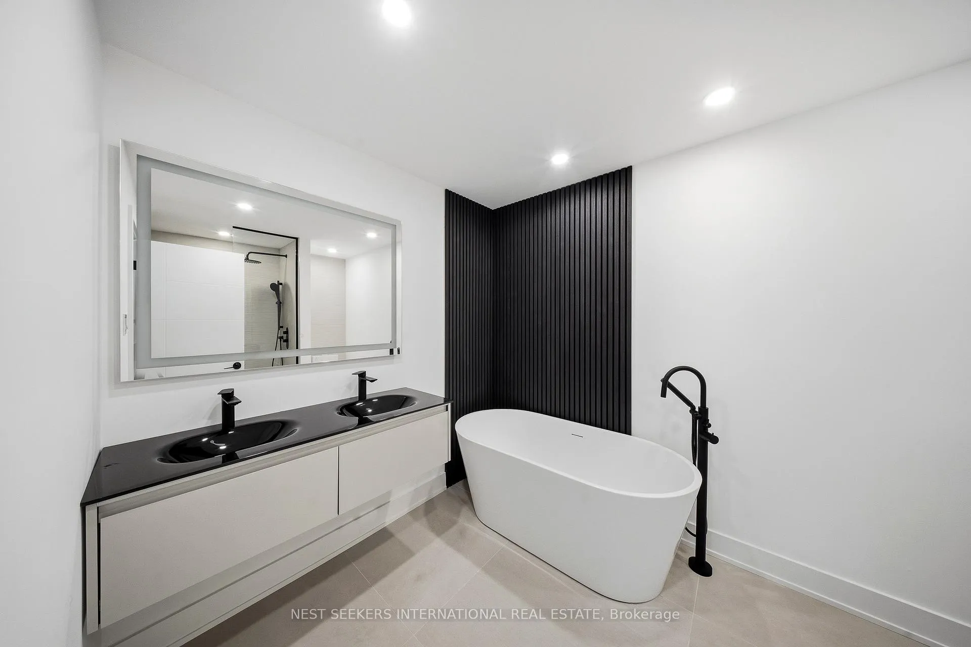 Photo 20 of 17520 Keele Street, King, Rural King — HOMEH