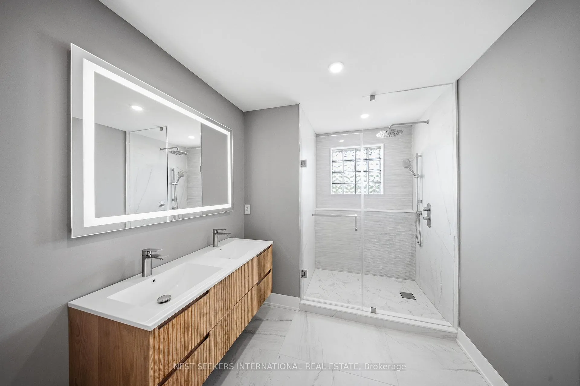 Photo 25 of 17520 Keele Street, King, Rural King — HOMEH