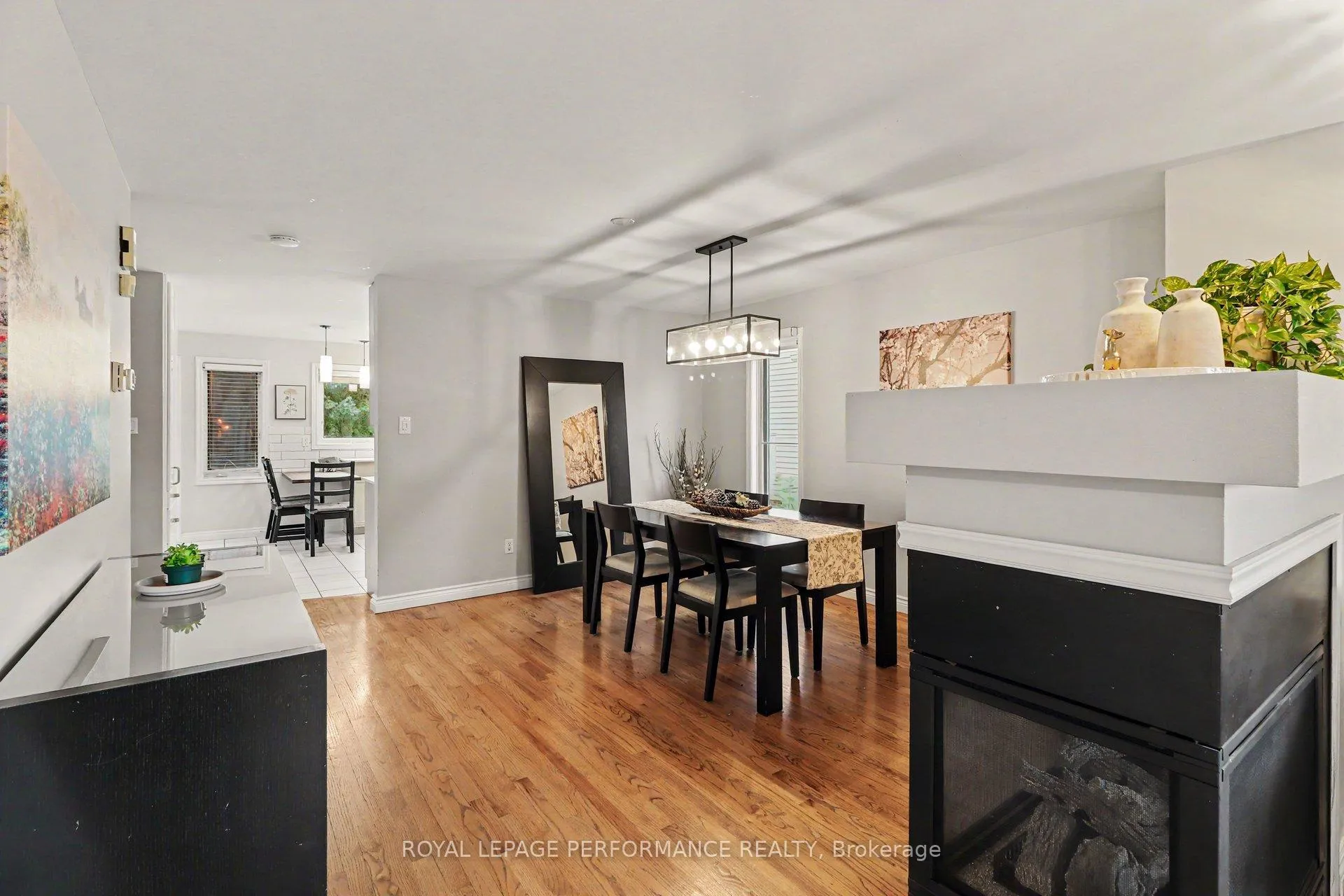 Photo 7 of 1444 Charlebois Avenue, Ottawa, Bilberry Creek/Queenswood Heights — HOMEH