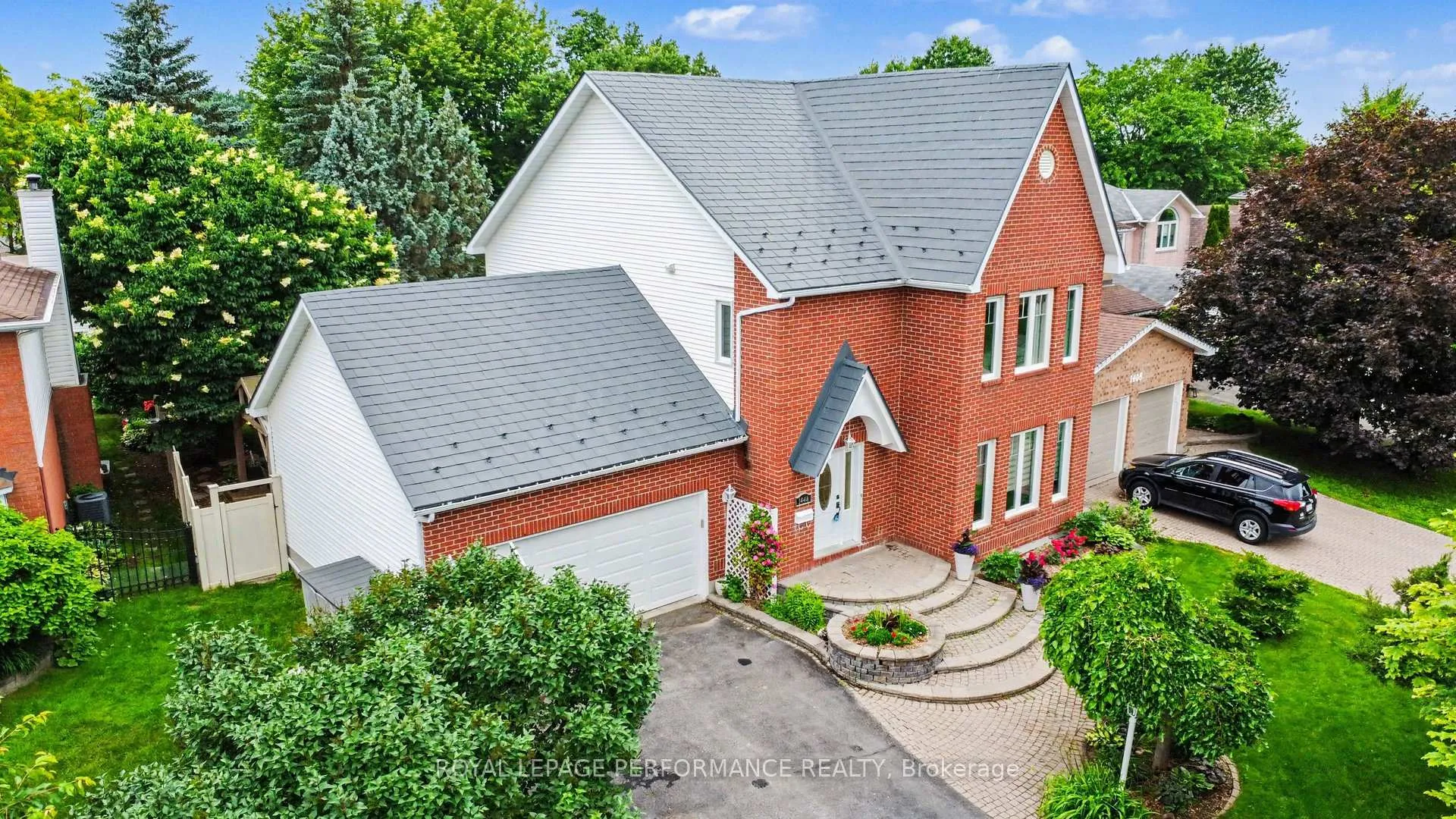 Photo 41 of 1444 Charlebois Avenue, Ottawa, Bilberry Creek/Queenswood Heights — HOMEH