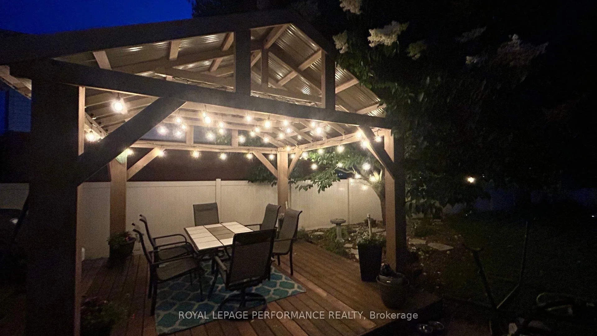 Photo 44 of 1444 Charlebois Avenue, Ottawa, Bilberry Creek/Queenswood Heights — HOMEH