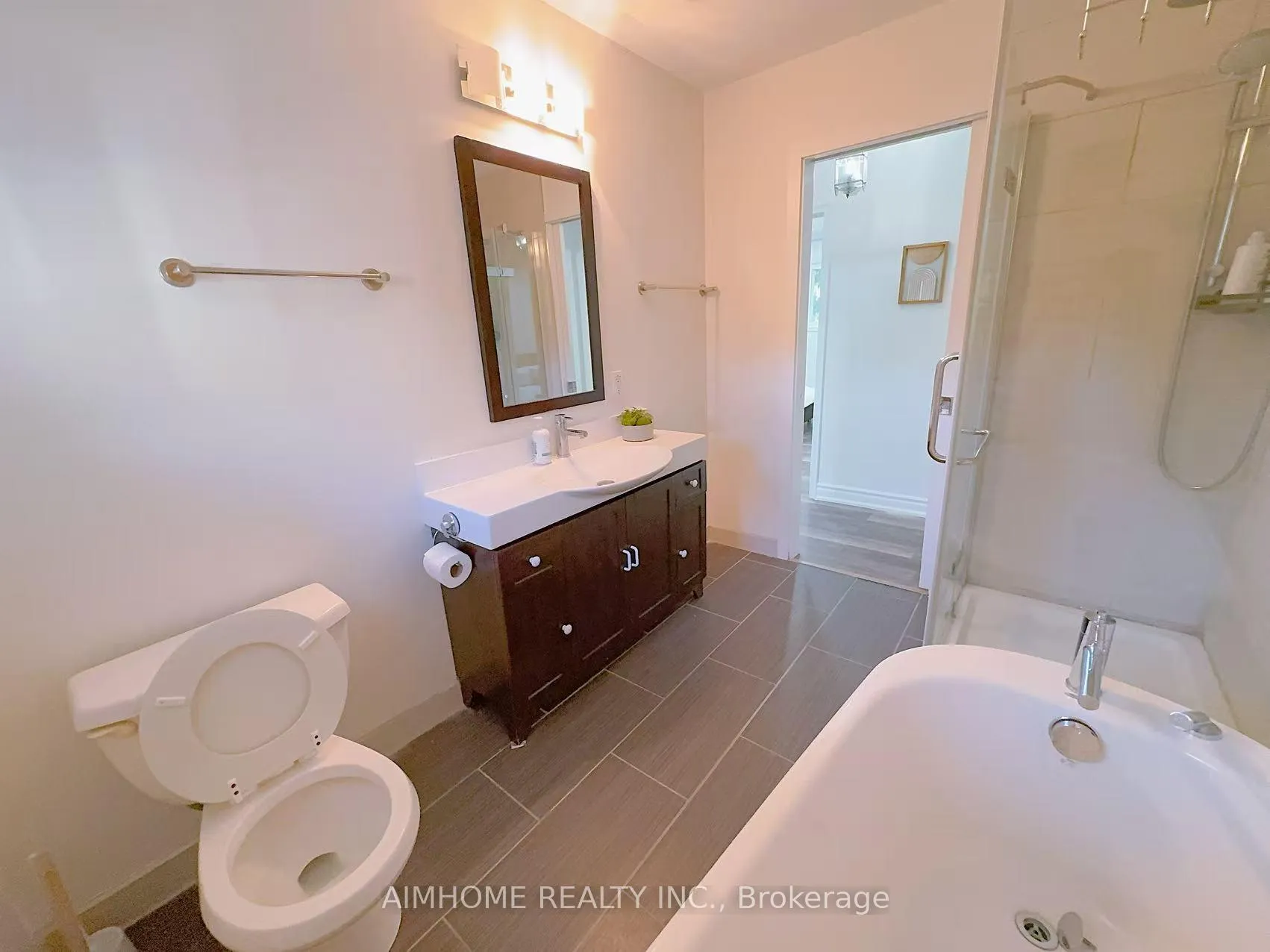 Photo 8 of 151 Riveredge Drive, Georgina, Keswick North — HOMEH