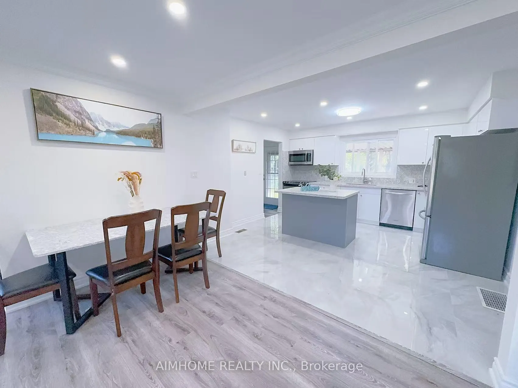 Photo 12 of 151 Riveredge Drive, Georgina, Keswick North — HOMEH