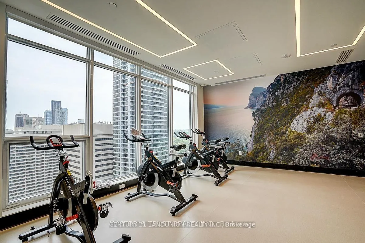 Photo 7 of Unit 2908, 609 Sherbourne Street E, Toronto, North St. James Town — HOMEH
