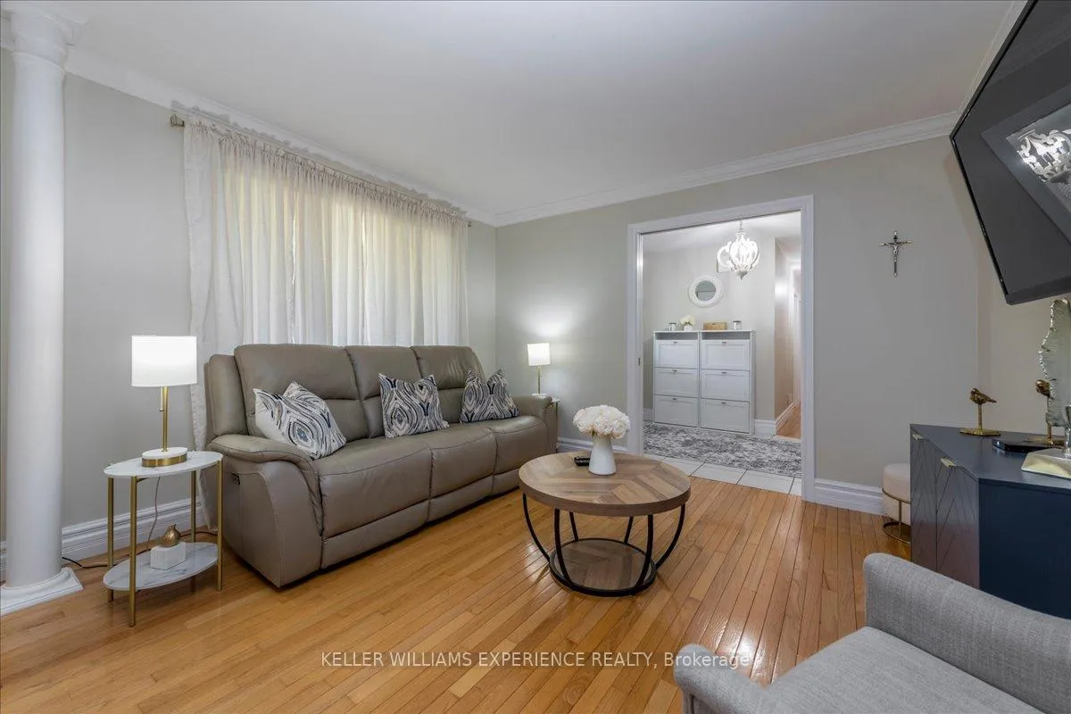 Photo 15 of 48 Brule Street, Penetanguishene — HOMEH