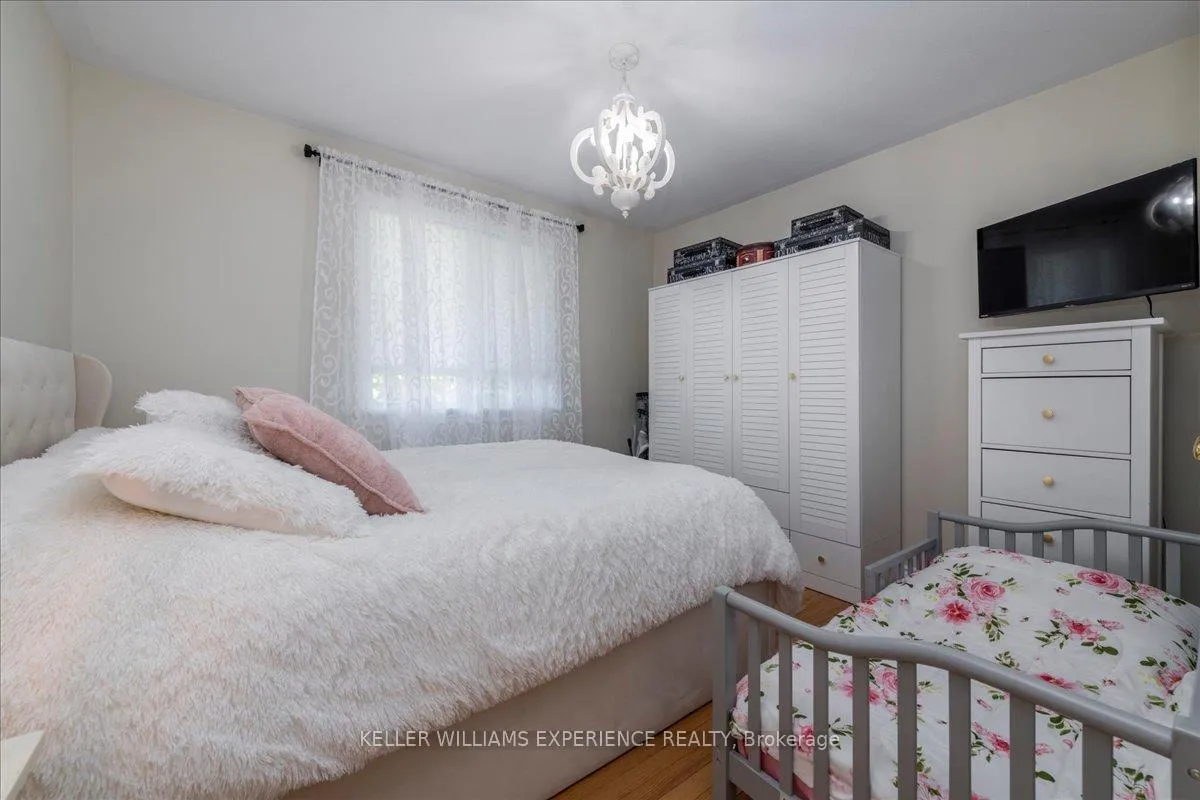 Photo 25 of 48 Brule Street, Penetanguishene — HOMEH